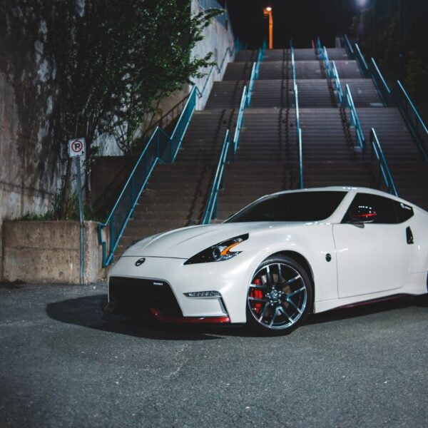 car with balanced wheels